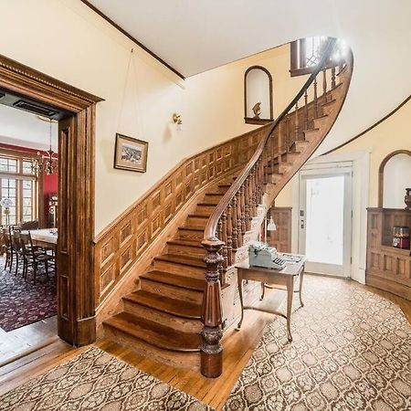 Peaceful Easy Feelings - King Sized Bed - Sleeps 2 Apartment Lynchburg Bagian luar foto